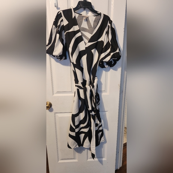 H&M B&W print Aline Maxi Summer ☀️ 👗 Dress - Picture 2 of 2